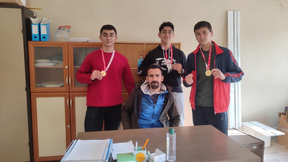 Kick Boks İl Şampiyonasında Büyük Başarı